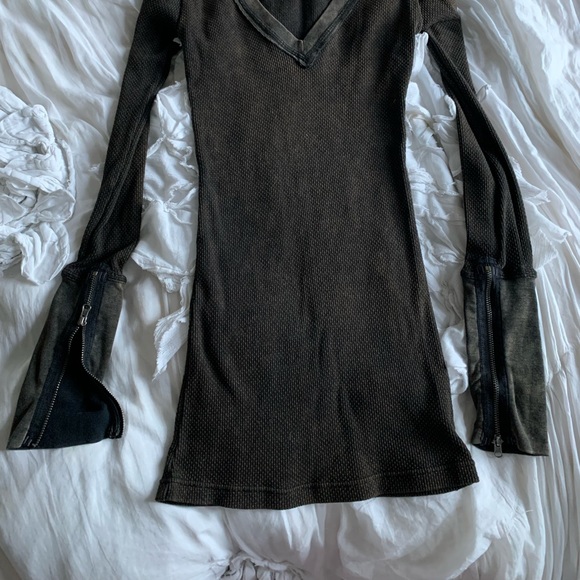 Free people thermals freckles and zipper cuff for possible trade - Picture 2 of 10